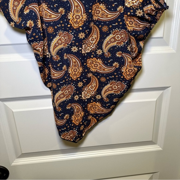 SheIn Curve Navy/Orange Paisley Handkerchief Bandana Cami Tank size 2XL - Picture 5 of 8